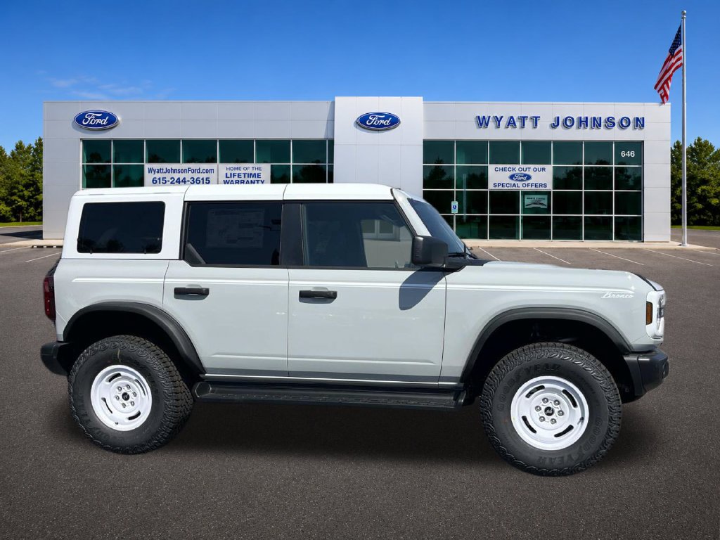 New 2026 Ford Bronco Heritage Edition AWD/4WD image 2