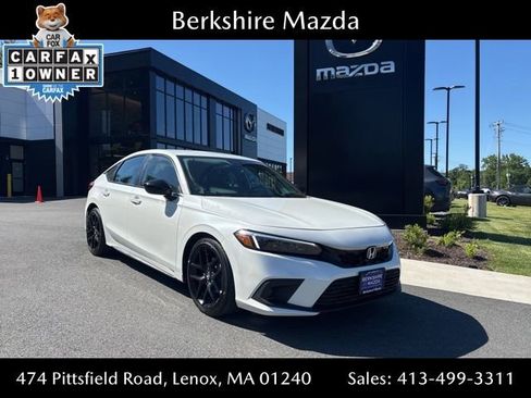 Used 2023 Honda Civic Sport image 1