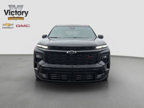 New 2026 Chevrolet Traverse RS w/ LPO, Floor Liner Package FWD image 2