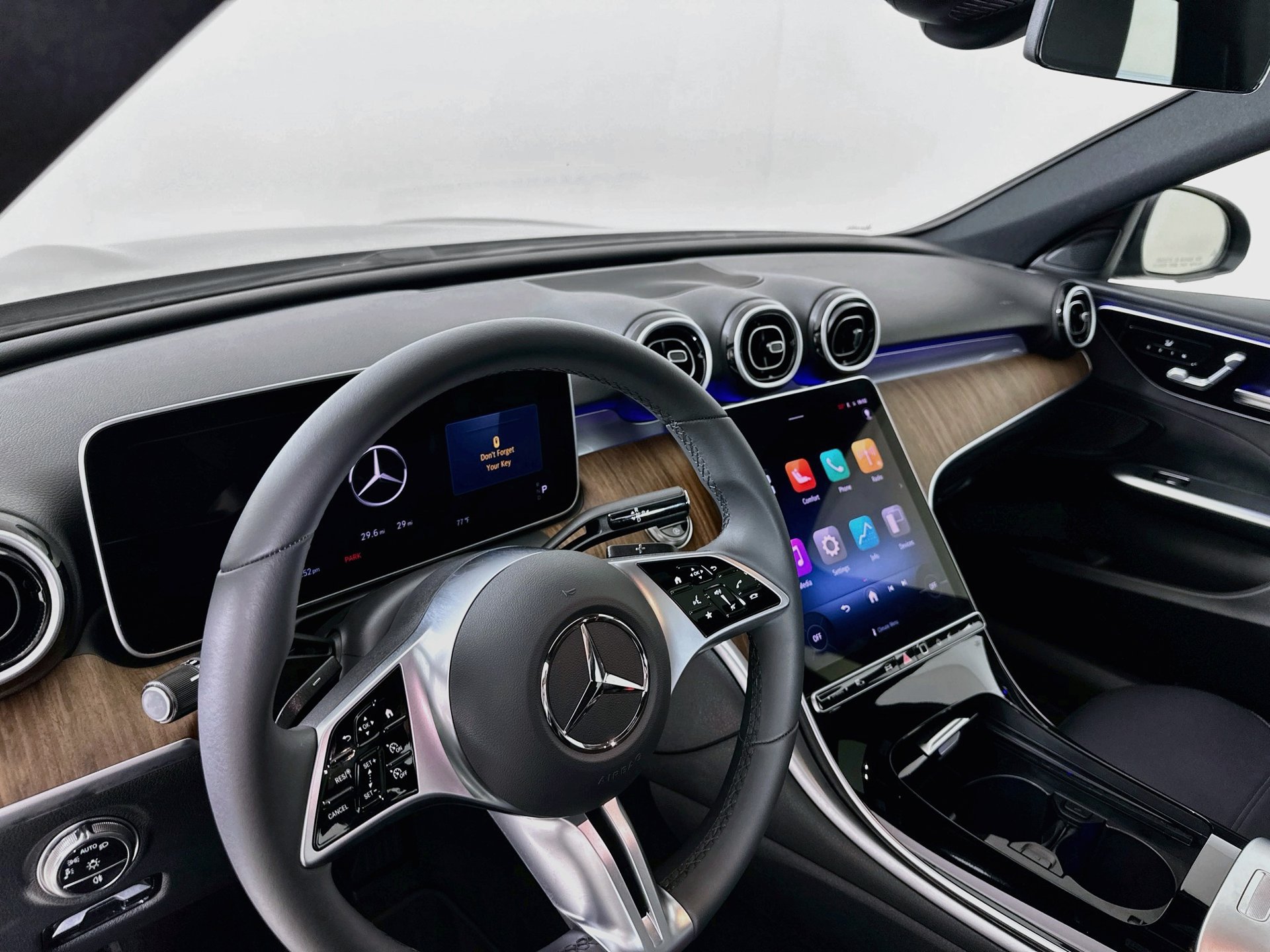 Used 2025 Mercedes-Benz C 300 Sedan image 10