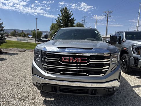 Used 2026 GMC Sierra 1500 SLT w/ SLT Premium Package AWD/4WD image 3
