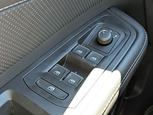 New 2026 Volkswagen Atlas SE FWD image 25