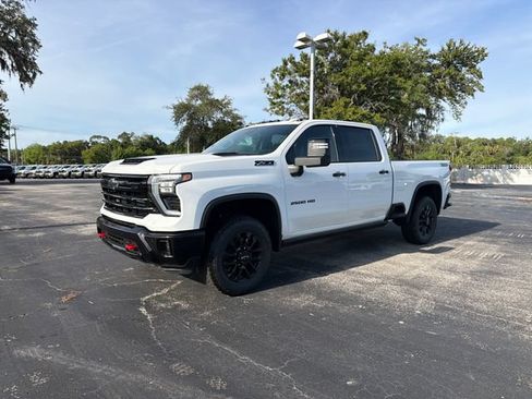 New 2026 Chevrolet Silverado 2500 LTZ w/ LTZ Plus Package AWD/4WD image 2