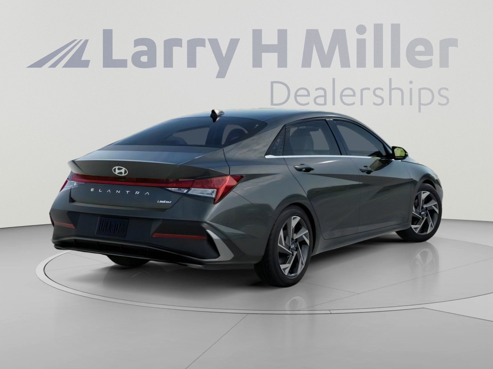 New 2026 Hyundai Elantra Limited FWD image 4