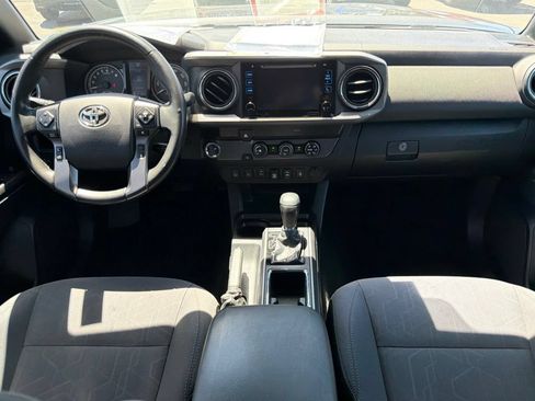 Certified 2019 Toyota Tacoma TRD Off-Road w/ Technology Package RWD image 33