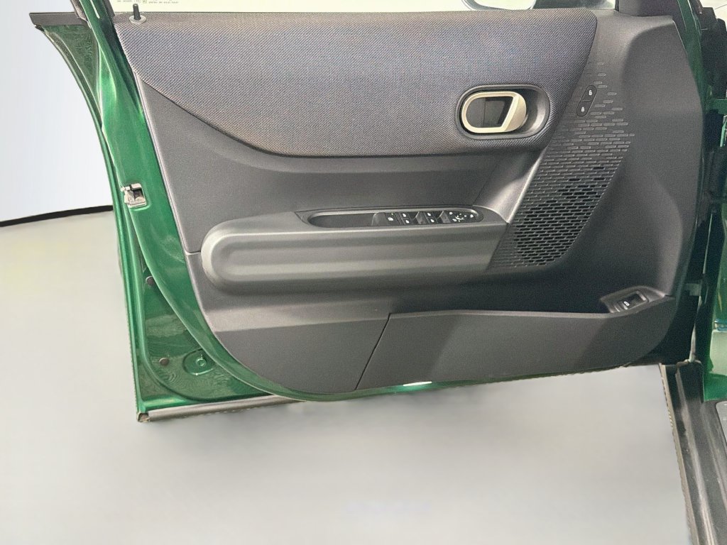Used 2025 MINI Cooper S FWD image 32
