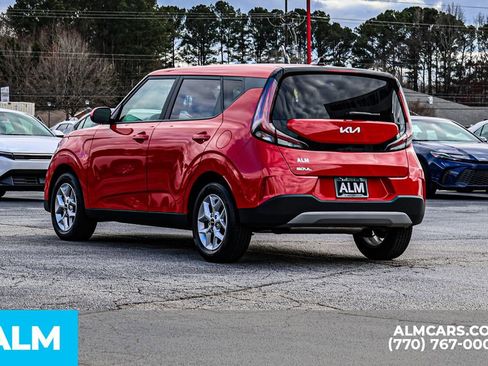 Used 2025 Kia Soul LX w/ LX Technology Package image 7