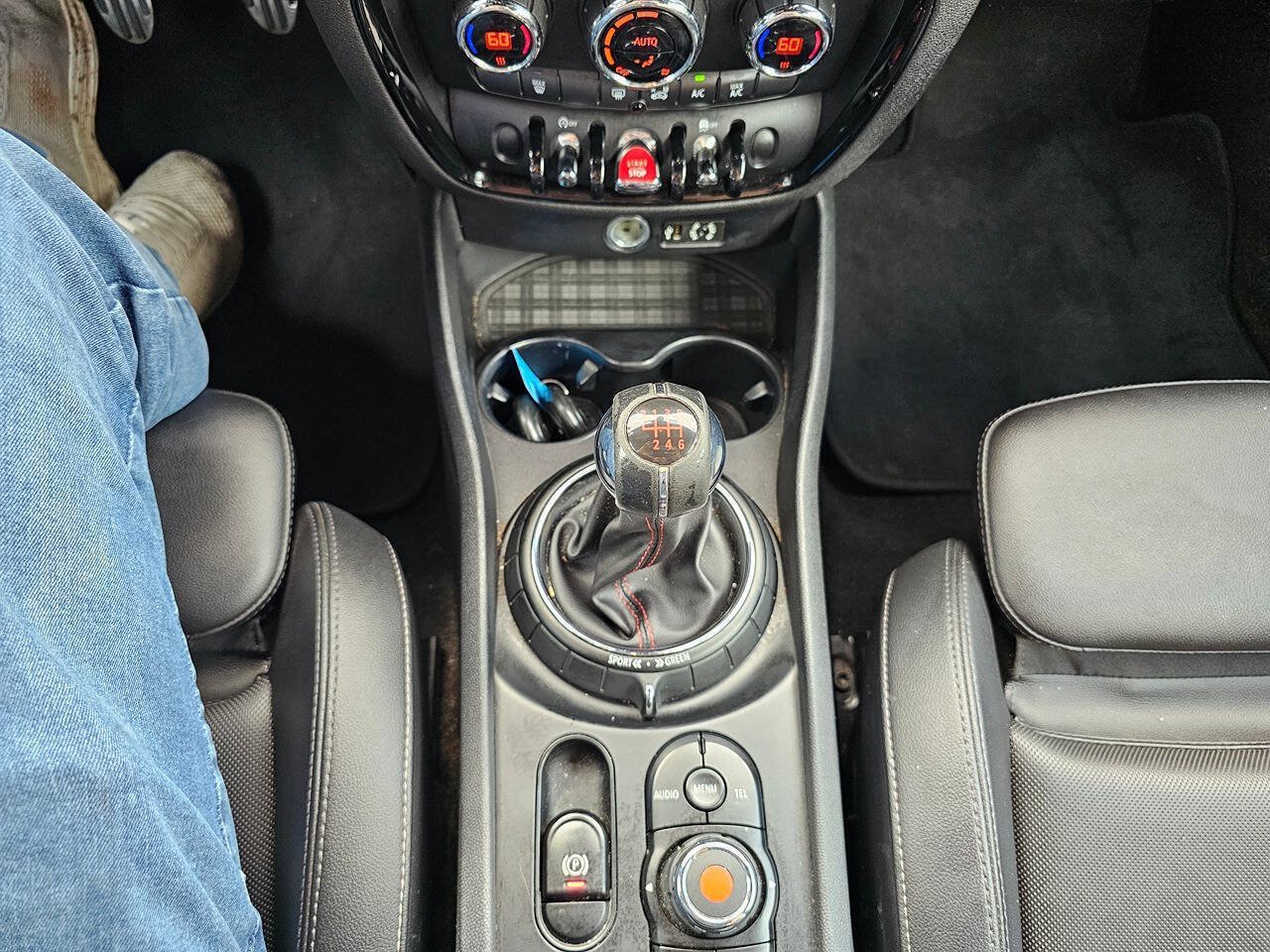 Used 2016 MINI Cooper Clubman FWD image 14