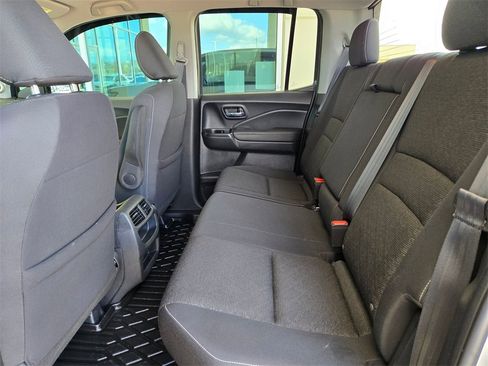 Used 2022 Honda Ridgeline Sport image 14