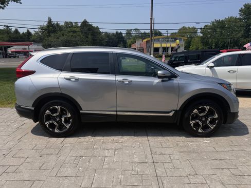 Used 2019 Honda CR-V Touring image 14