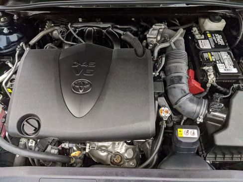 Used 2020 Toyota Camry XSE image 28