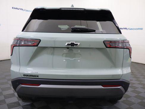 New 2026 Chevrolet Equinox LT w/ Midnight Edition image 7