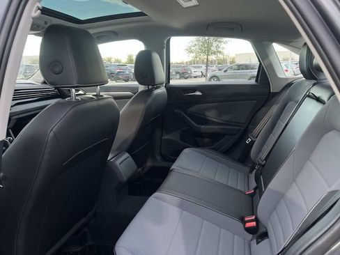 New 2026 Volkswagen Jetta SE FWD image 22