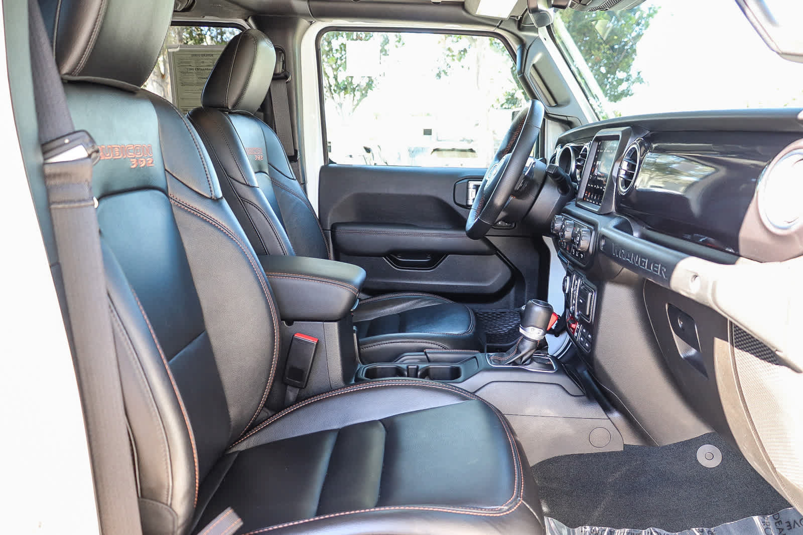 Used 2023 Jeep Wrangler Unlimited Rubicon 392 AWD/4WD image 17