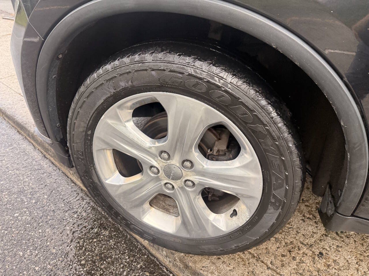 Used 2014 Dodge Durango Limited w/ Premium Group AWD/4WD image 7