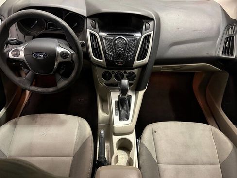 Used 2012 Ford Focus SE image 16