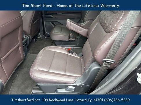 Used 2025 Ford Explorer Platinum w/ LUX Leather Package AWD/4WD image 10