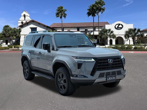 Used 2025 Lexus GX 550 AWD/4WD image 1