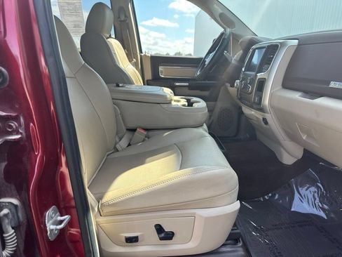 Used 2014 RAM 1500 Laramie w/ Convenience Group AWD/4WD image 26