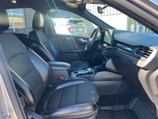 Used 2025 Ford Explorer ST w/ Sun And Sound Package AWD/4WD image 11