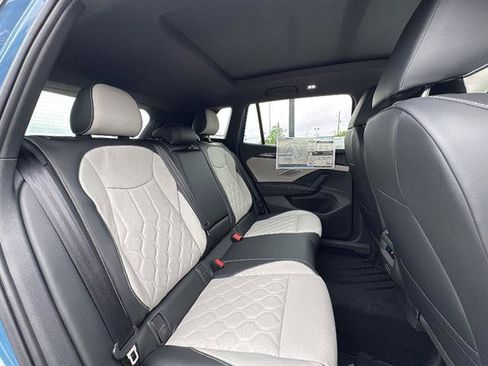 New 2026 Volkswagen Tiguan SEL R-Line AWD/4WD image 15