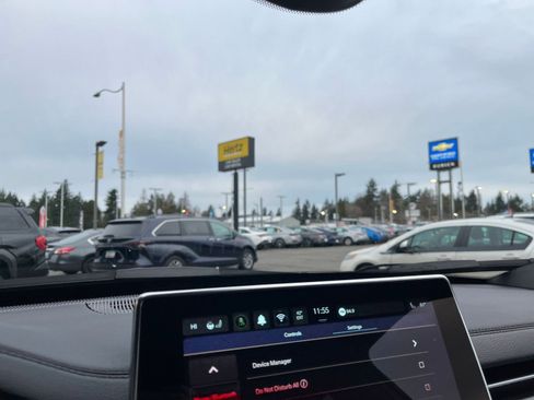 Used 2025 Jeep Compass Limited image 17