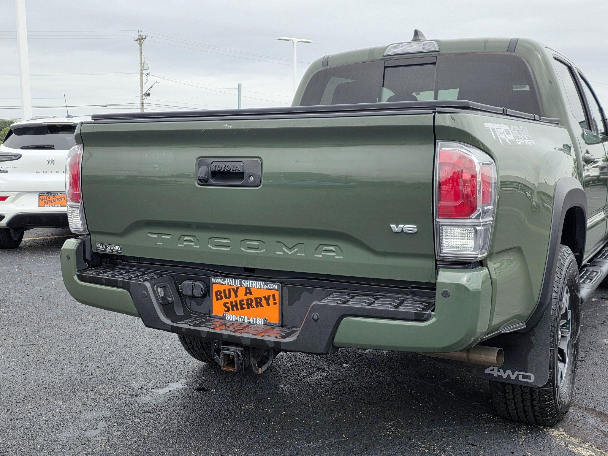 Used 2021 Toyota Tacoma TRD Off-Road w/ Technology Package AWD/4WD image 14