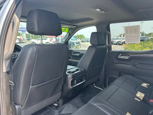 Used 2025 GMC Sierra 1500 Elevation w/ Elevation Premium Package AWD/4WD image 39