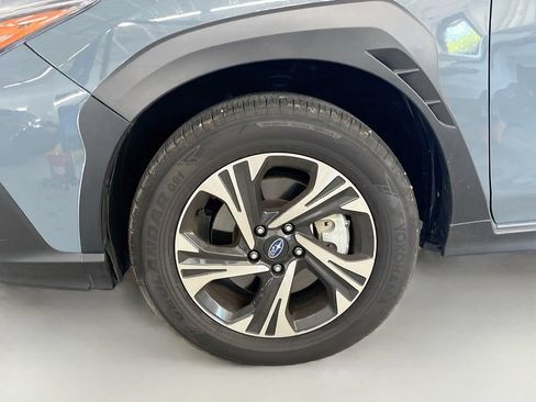 Used 2025 Subaru Crosstrek 2.5i Premium AWD/4WD image 29