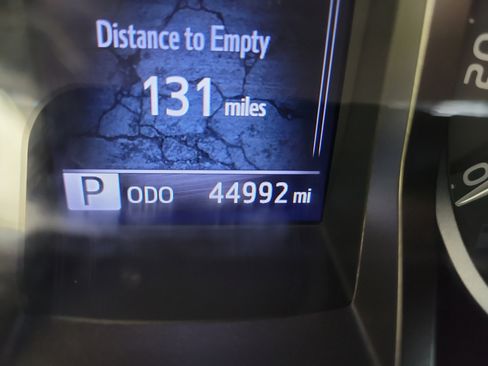 Used 2022 Toyota Tacoma SR5 image 31