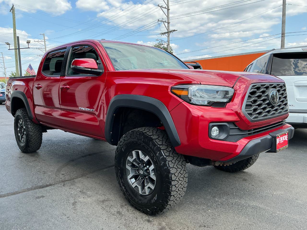 Used 2021 Toyota Tacoma TRD Off-Road w/ TRD Premium Off Road Package AWD/4WD image 3