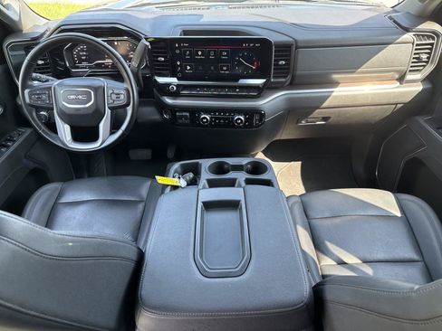 Used 2025 GMC Sierra 1500 SLT RWD image 12