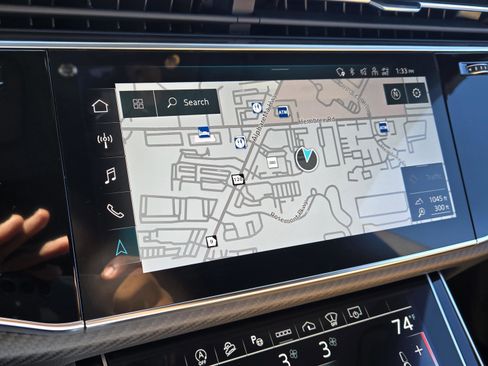 Used 2024 Audi RS Q8 4.0T image 21