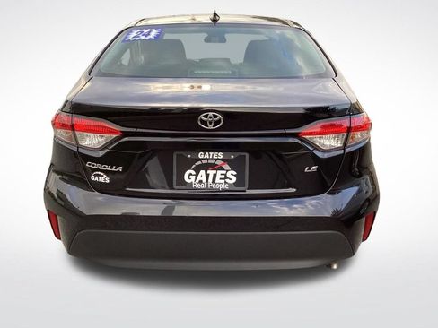 Used 2024 Toyota Corolla LE FWD image 8