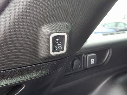 Used 2023 Jeep Grand Cherokee Altitude image 31