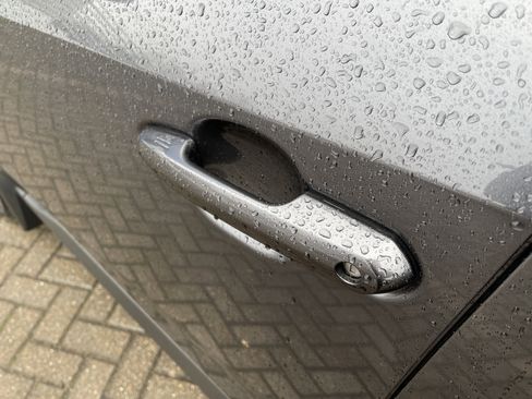 Used 2024 Toyota RAV4 XLE Premium image 14