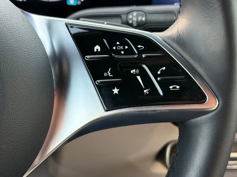 Certified 2025 Mercedes-Benz GLA 250 image 28