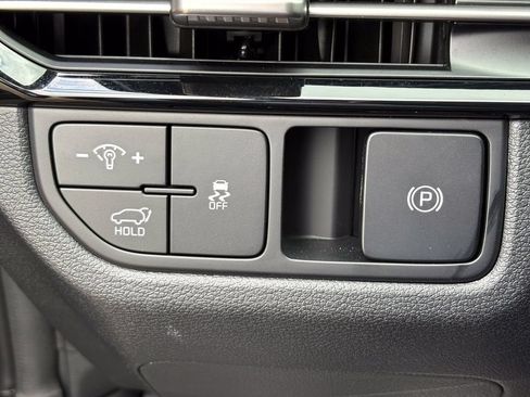 New 2026 Kia Sportage SX FWD image 21