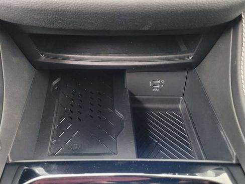 New 2026 Chrysler Pacifica Limited w/ S Appearance Package image 28