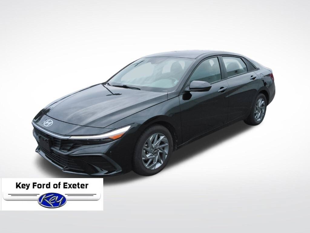 Used 2024 Hyundai Elantra SEL FWD image 4