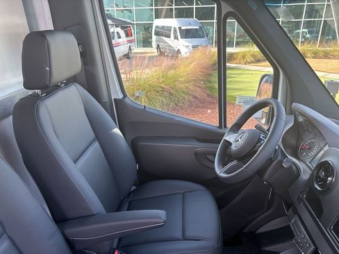 New 2026 Mercedes-Benz Sprinter 2500 image 36