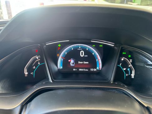Used 2021 Honda Civic EX image 26