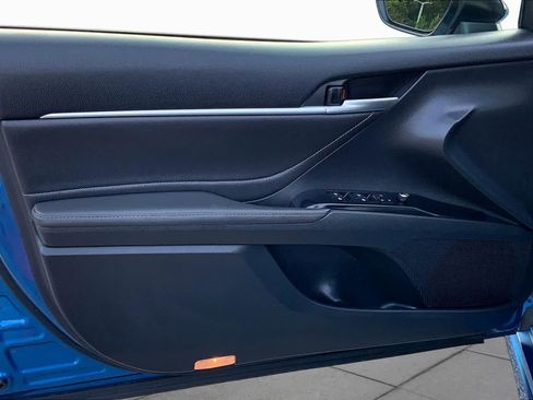 Used 2018 Toyota Camry XSE FWD image 21
