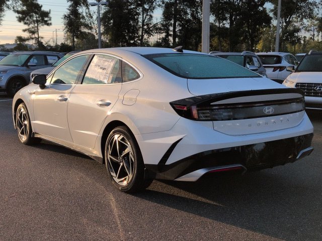 New 2026 Hyundai Sonata SEL FWD image 7