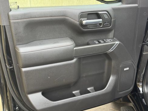 Used 2020 GMC Sierra 1500 AT4 w/ AT4 Premium Package AWD/4WD image 18