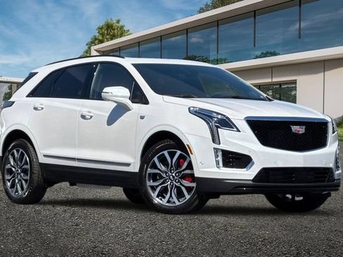 New 2026 Cadillac XT5 Sportv w/ LPO, Floor Liner Package AWD/4WD image 1