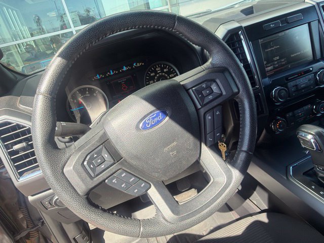 Used 2015 Ford F150 XLT w/ Equipment Group 302A Luxury RWD image 7
