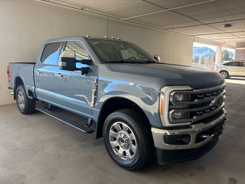 Used 2023 Ford F250 Lariat w/ Lariat Ultimate Package image 2