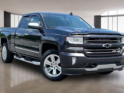 Used 2016 Chevrolet Silverado 1500 LTZ Z71 w/ LTZ Plus Package image 3