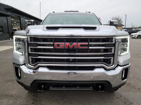 Used 2021 GMC Sierra 3500 SLT w/ SLT Preferred Package image 2
